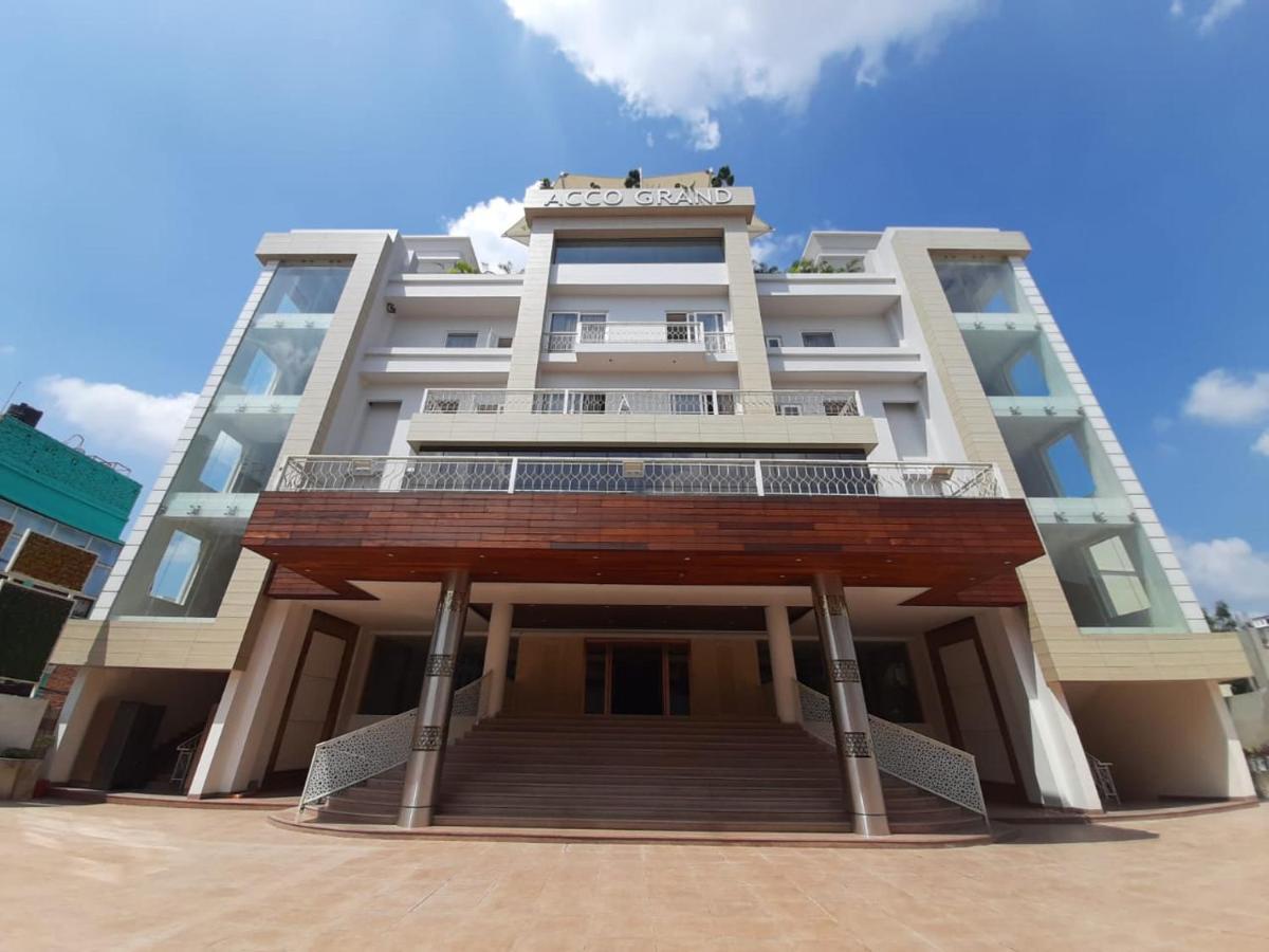 Acco Grand Hotel Lucknow Dış mekan fotoğraf
